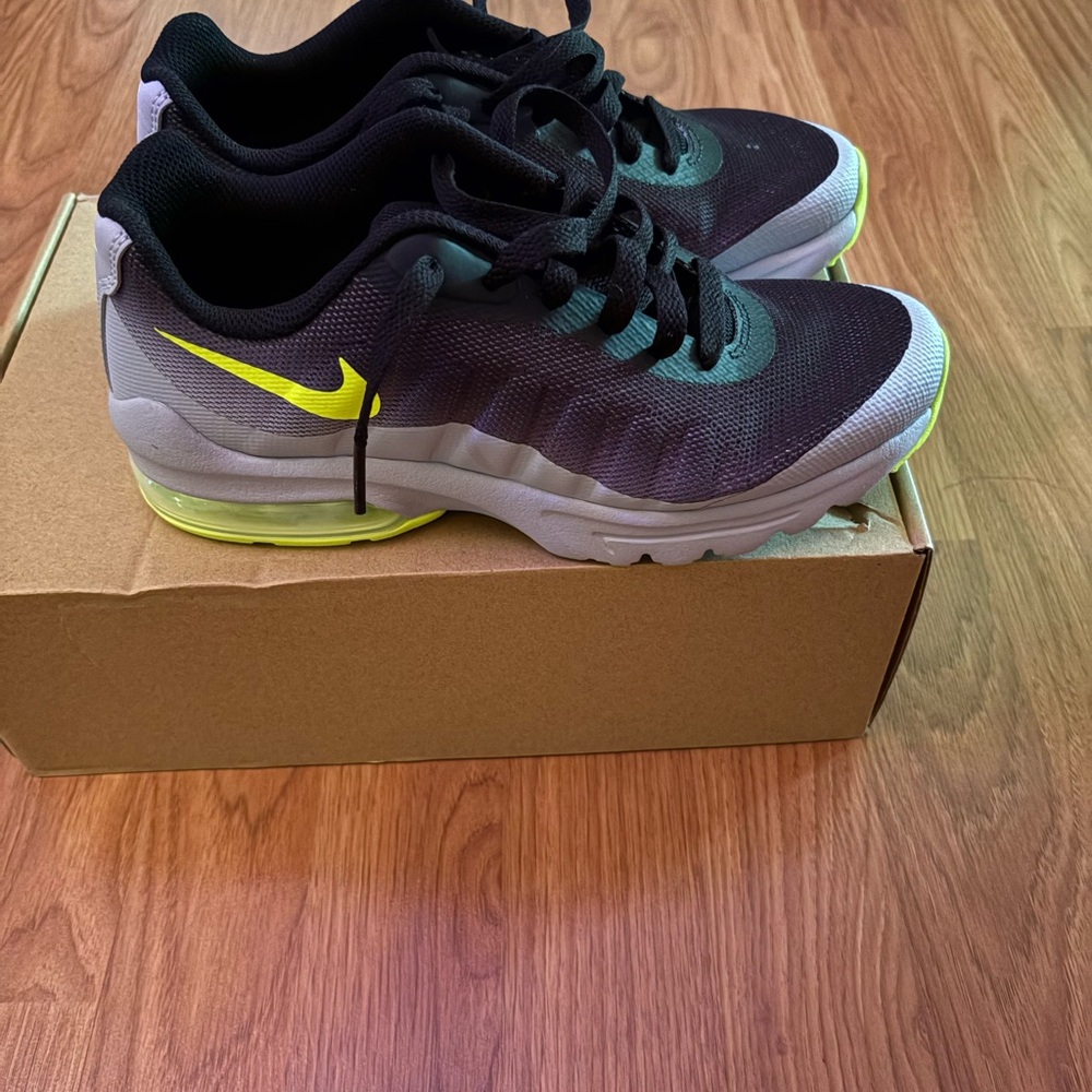 Nike Black and Gray Shoes with Yellow Highlights
